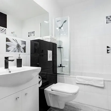 Sas Mont Imperial Apartament *